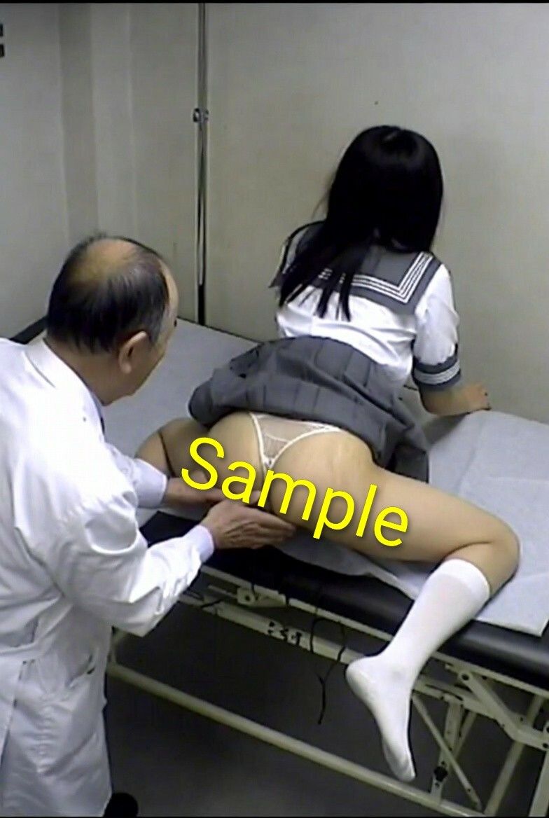 まんぐり診療所の診察風景 制服コス311枚 - サンプル画像 7
