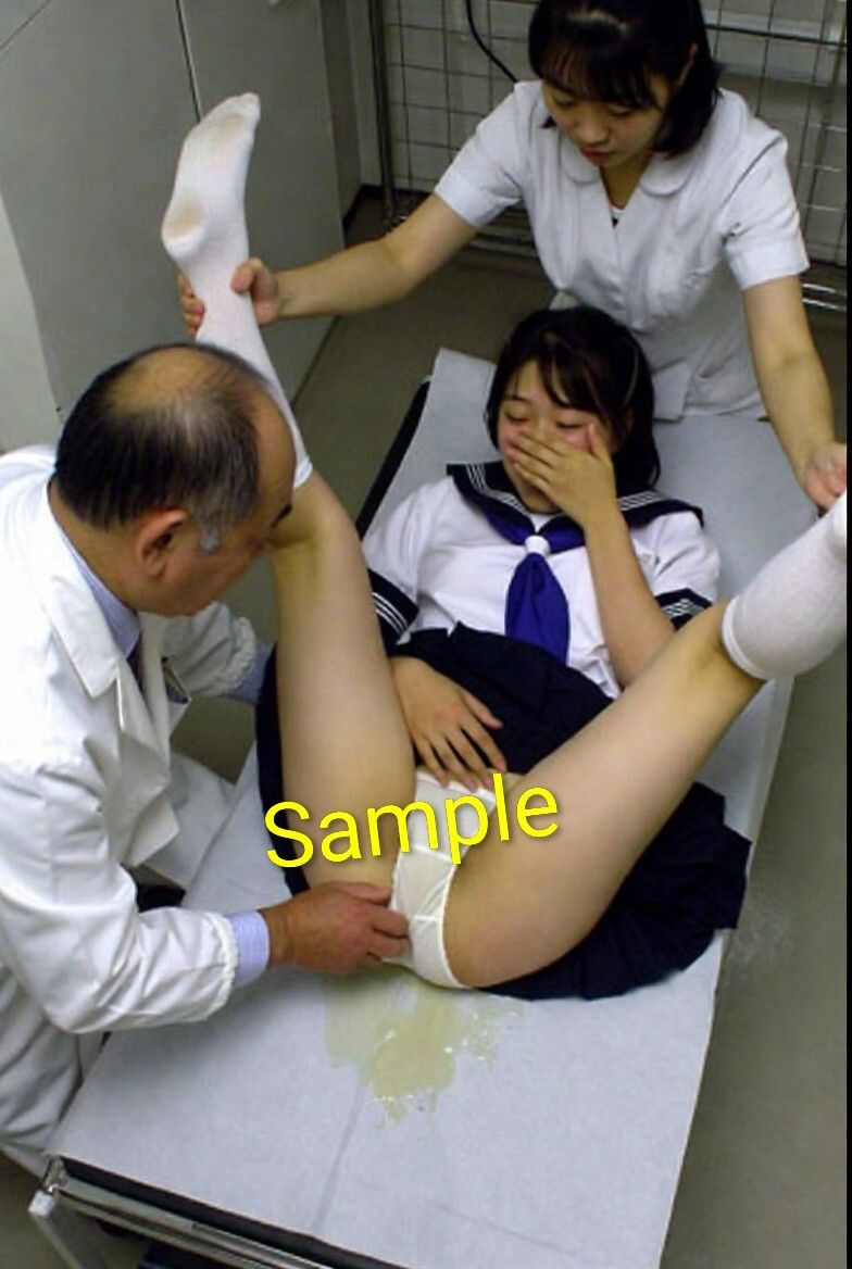 まんぐり診療所の診察風景 制服コス311枚 - サンプル画像 10