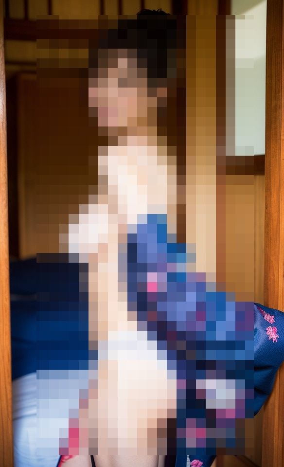 旦那に黙って女将さんになり旅行で旅館を訪れる客を誘い朝まで営む - サンプル画像 7