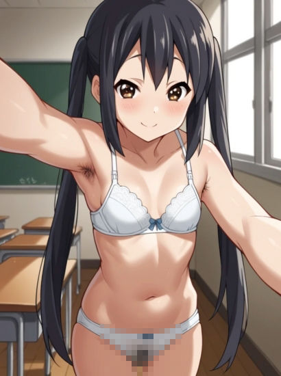 アソコが毛深い中野梓から送られてきた自撮り写真 - サンプル画像 1