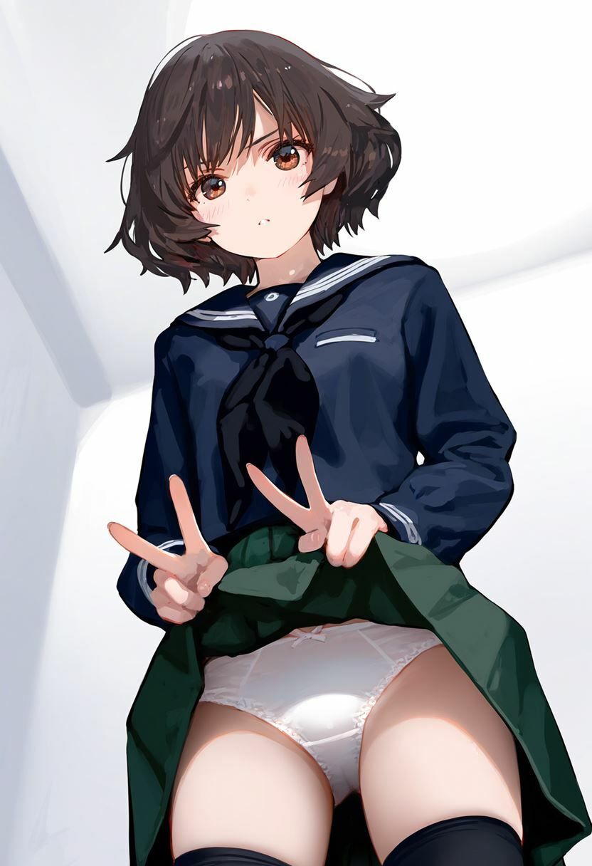 秋山優花里 大量ぱんつ - サンプル画像 5