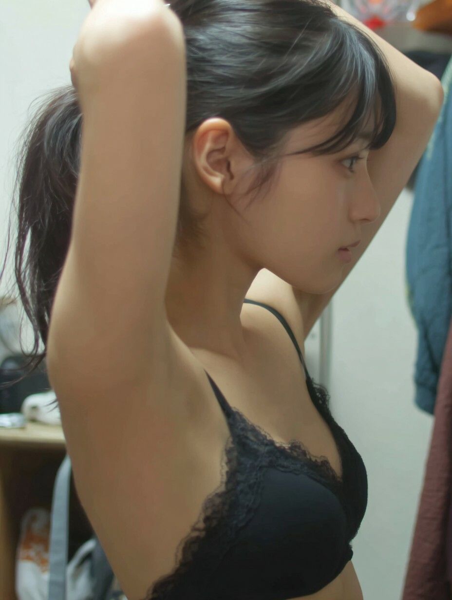 AIでしか覗けない、好奇心と背徳感の世界「更衣室」 - サンプル画像 2