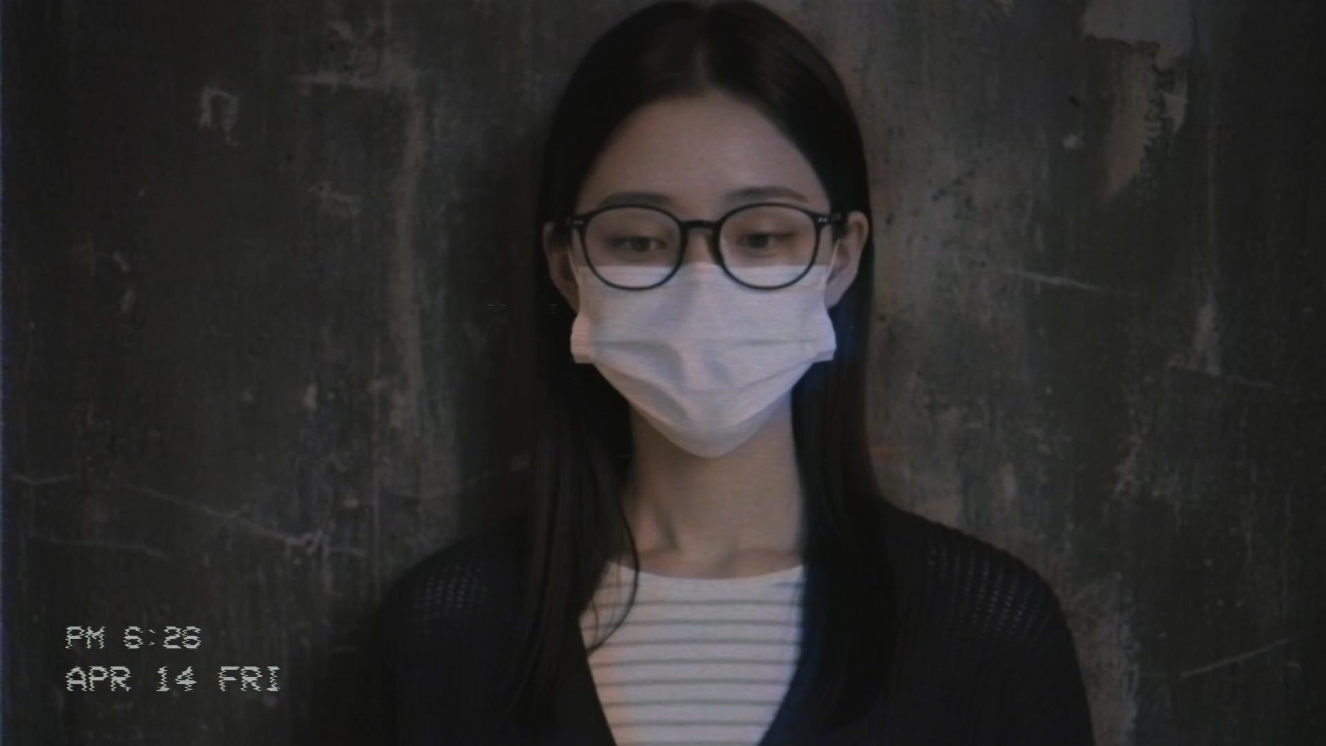 万引き主婦のお仕置き謝罪動画 9 - サンプル画像 2