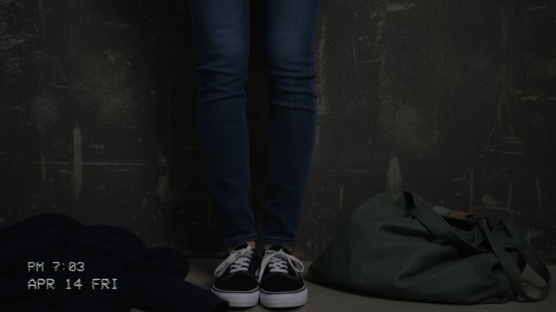 万引き主婦のお仕置き謝罪動画 9 - サンプル画像 4