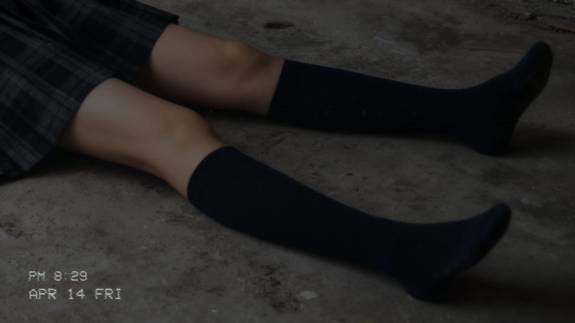 万引き女子校生のお仕置き謝罪動画 4 - サンプル画像 6