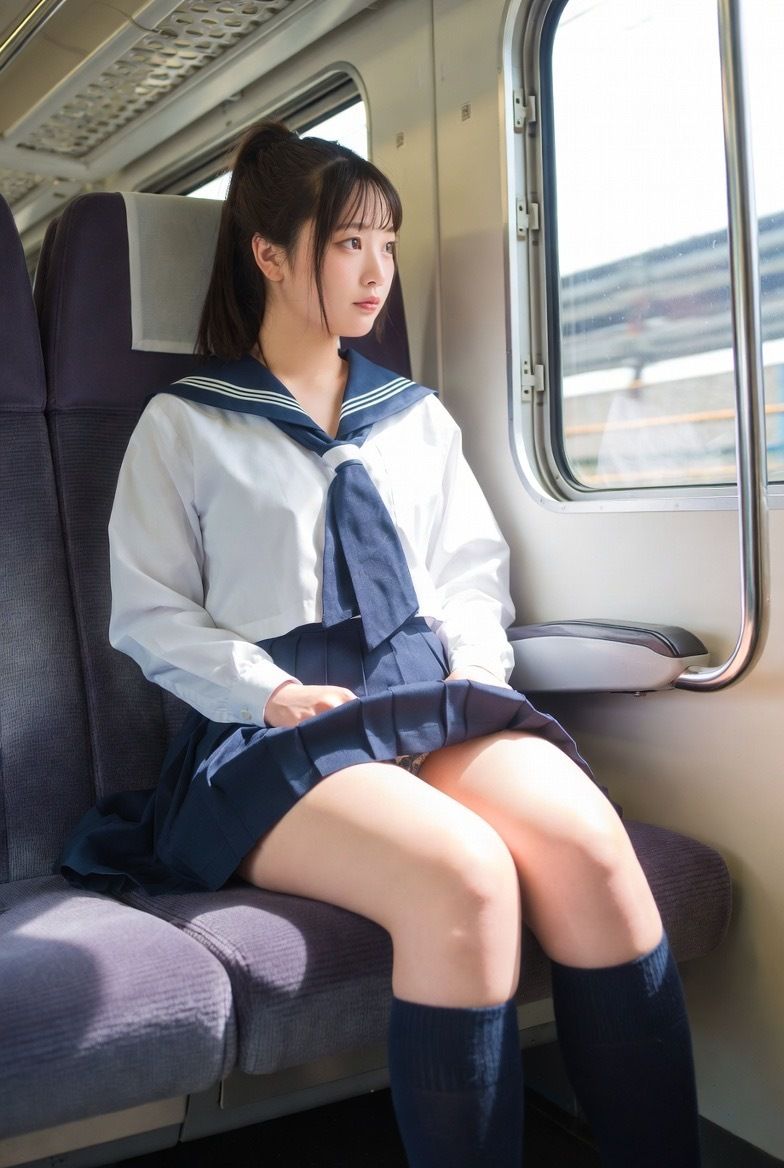 ラッキースケベ JKパンチラ編 画像集 - サンプル画像 2