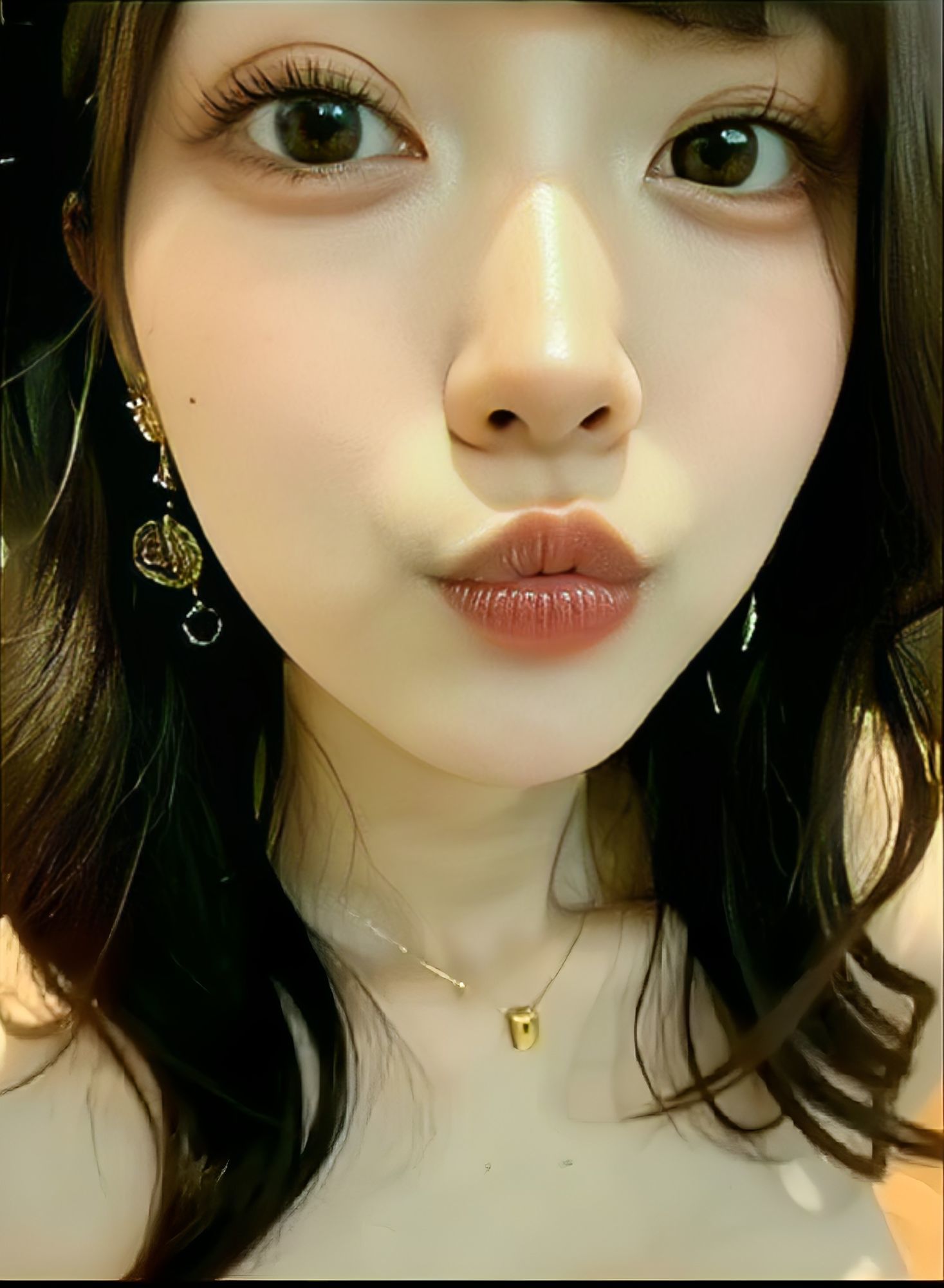 【★ハーレム体験】キス天国！私の唇の温度を計ってくれる？ 『36人の美女達とA経験のドキドキタイムスタート！』 - サンプル画像 2