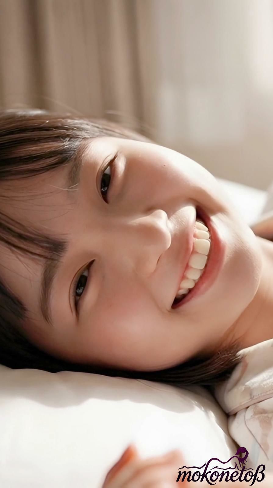 おじさん大好き巨乳妻3 公園露出を覗かれて会社の上司のおちんぽ舐めちゃいました - サンプル画像 6