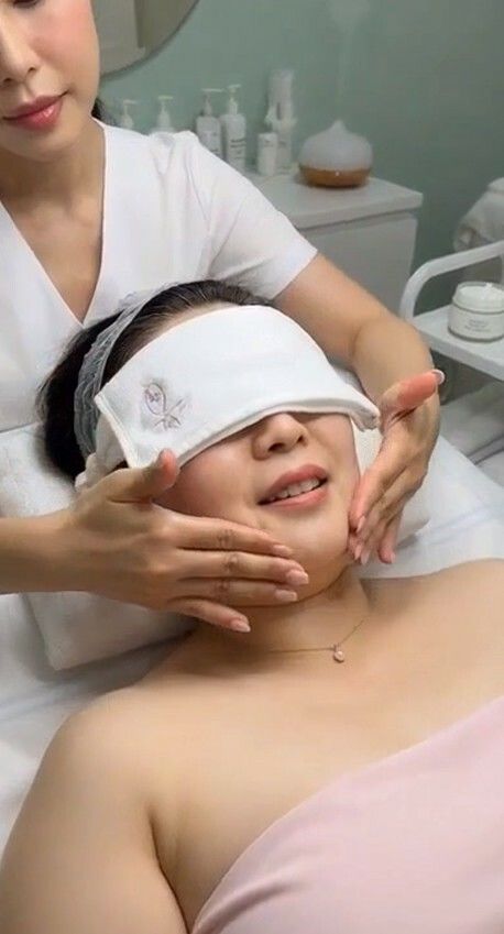 【AI生成】肉感爆揺れ熟女詰め合わせ - サンプル画像 6
