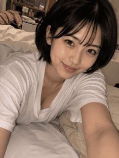 【AIグラビア】「ダメだよ？」と言いながら視線で誘う…ベッドの上の無防備なひなちゃん 60P - サンプル画像 9