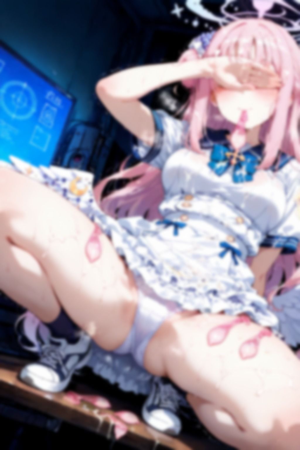 ブルアカ風のキャラがセルフ目隠しエロ蹲踞で着衣ぶっかけ使用済みゴムまみれで記念撮影 500枚 - サンプル画像 5
