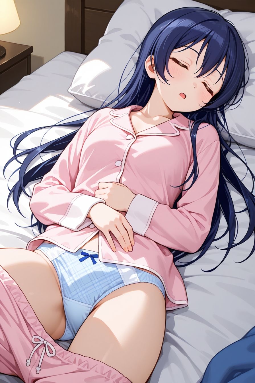 熟睡無防備アイドルにえっちないたずら！ - サンプル画像 2